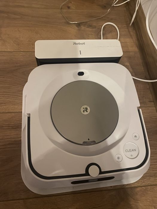 Продавам моп брава джет irobot