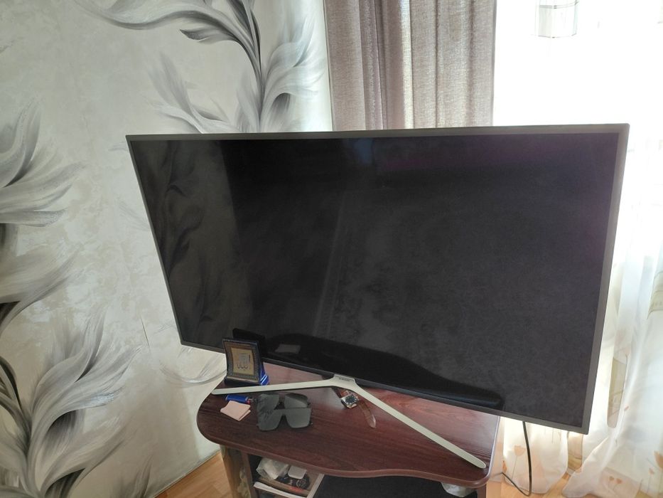 Телевизор Samsung
