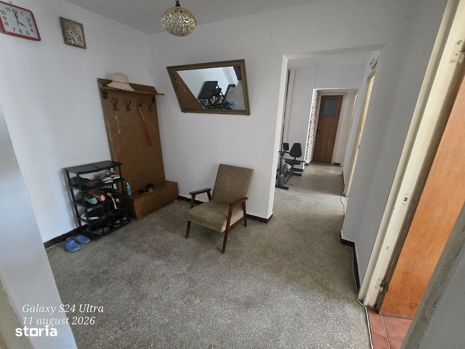Apartament 4 camere Nord 94000euro