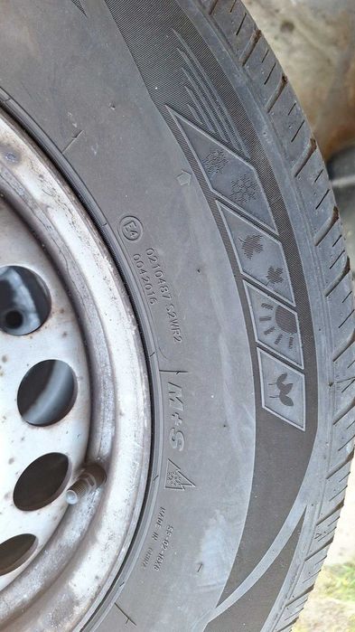Vand set 4 roti complete, pentru Mercedez Sprinter, rulate numai in Germania, 1000 RON