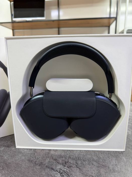 AirPods Max 1 blue