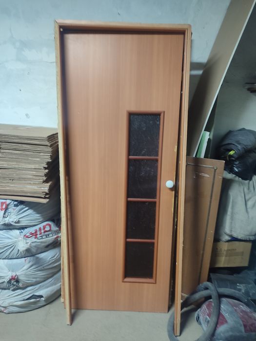 Продам межкомнатные двери