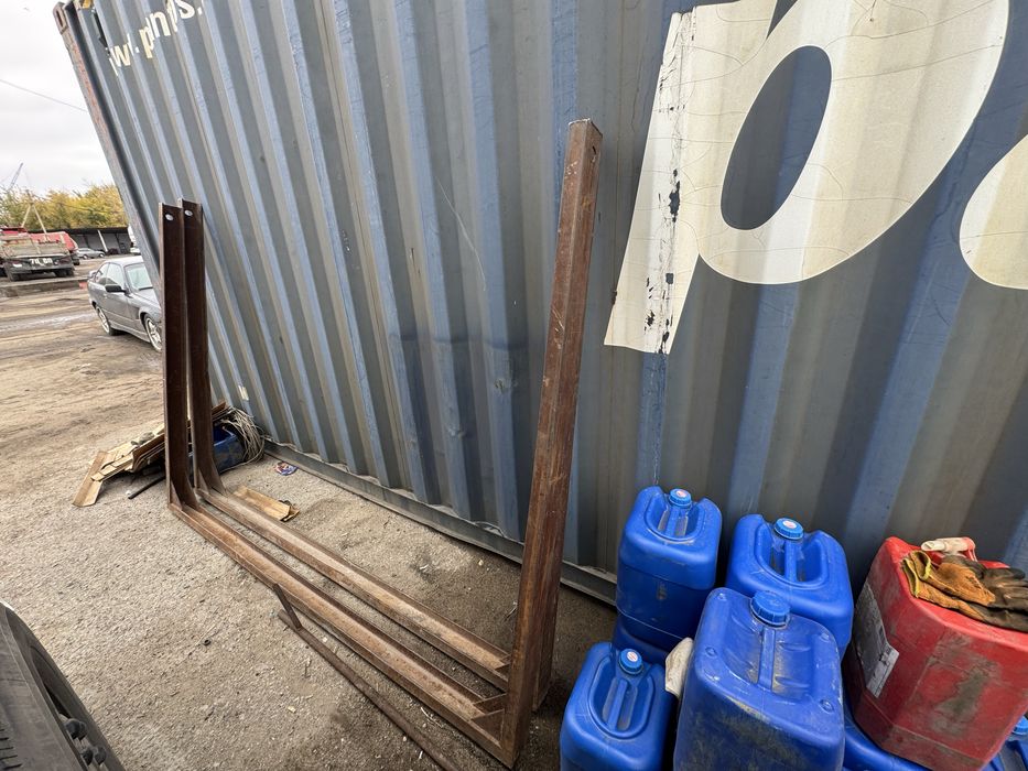 Продам конники  3 штуки