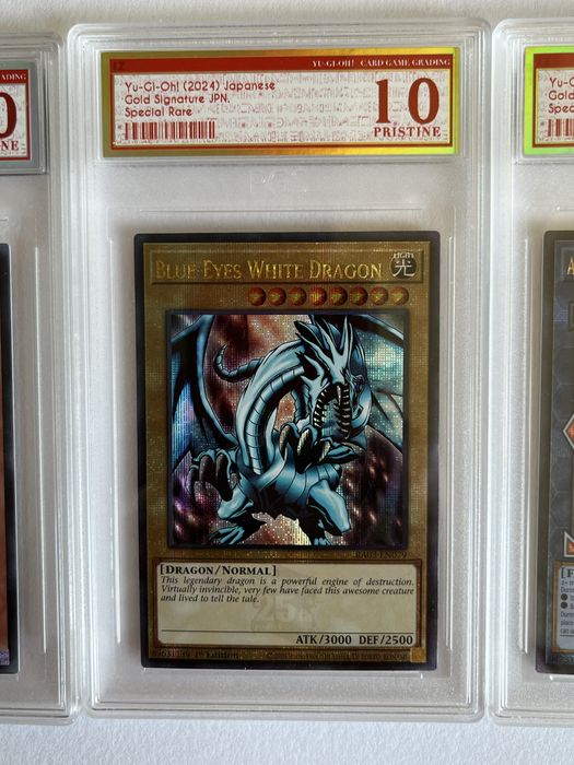 4 Yu-Gi-Oh! Cards