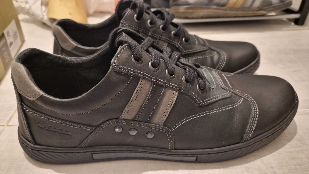 Нови обувки Lasocki 45 номер