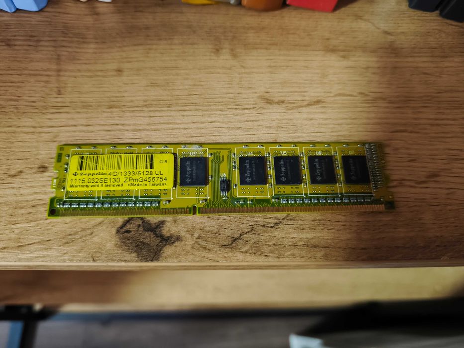 DDR3 4GB Zeppelin