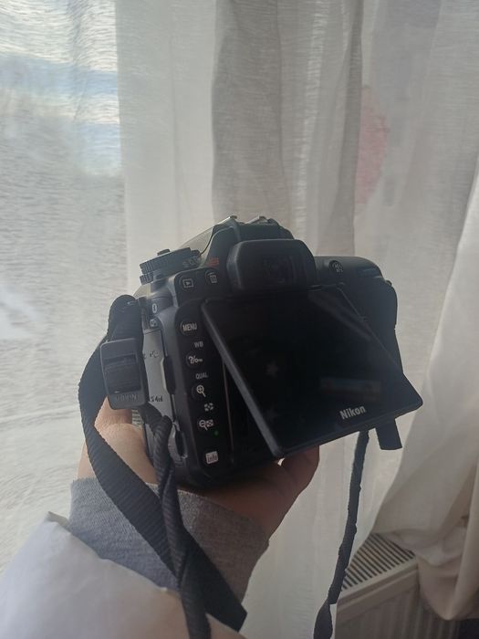 Vând Nikon D7500