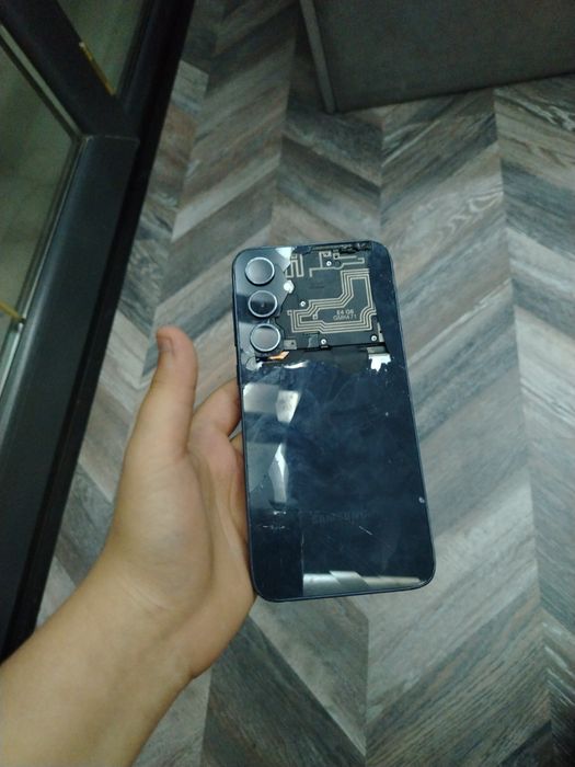 Samsung A35 5G в хорошем состоянии