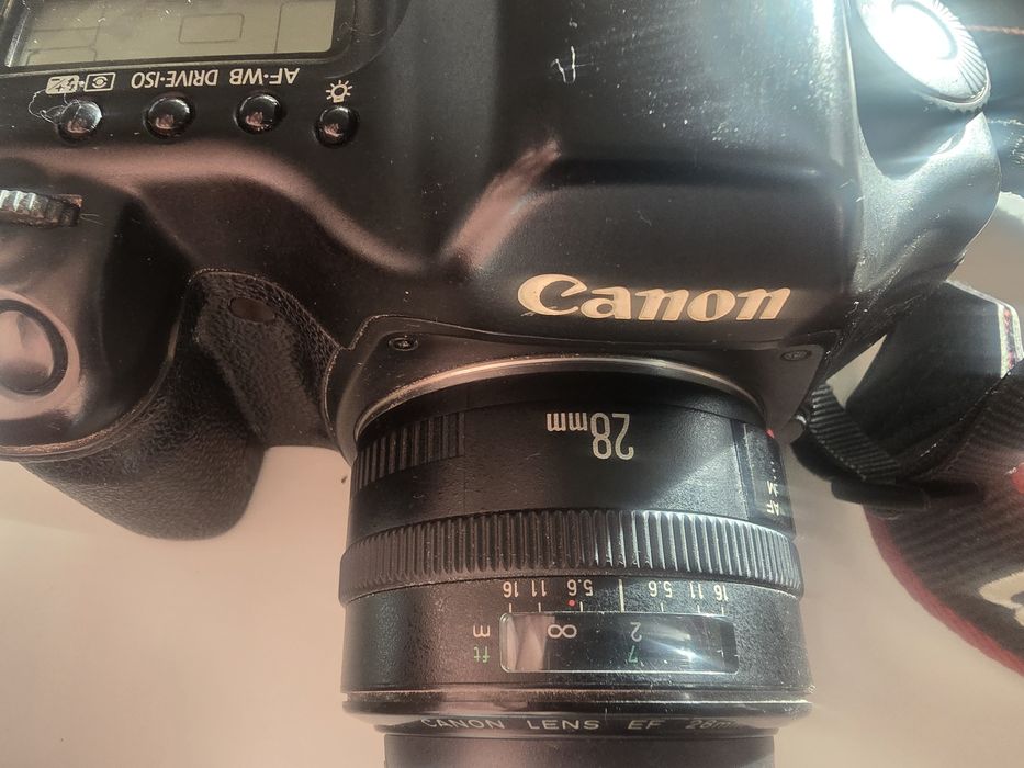 Фотоапарат канон 5Д