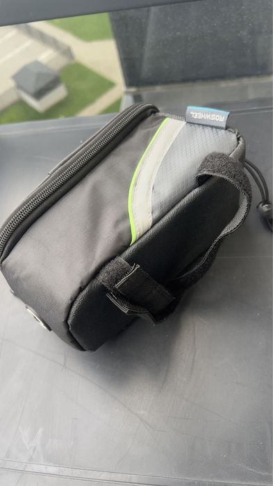 Geanta Bicicleta Roswheel cu Suport Telefon