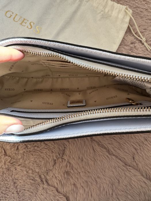 Чанта Guess Noelle