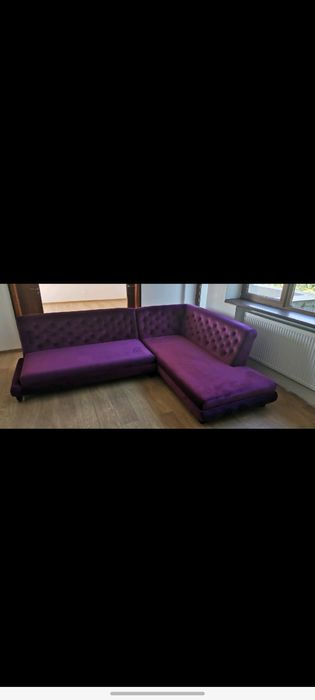 Tapiter mobila interior