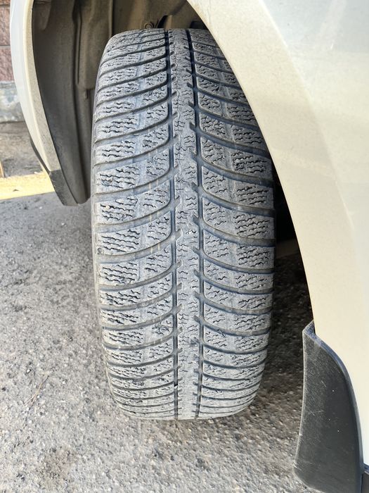 Шины Kumho 225/60/17