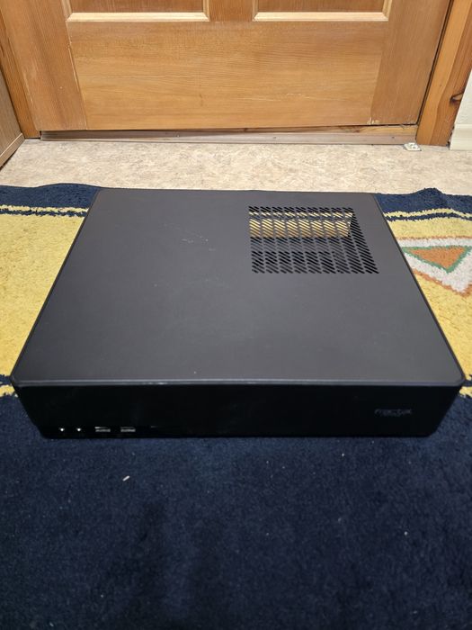 Корпус Fractal Design Node 202