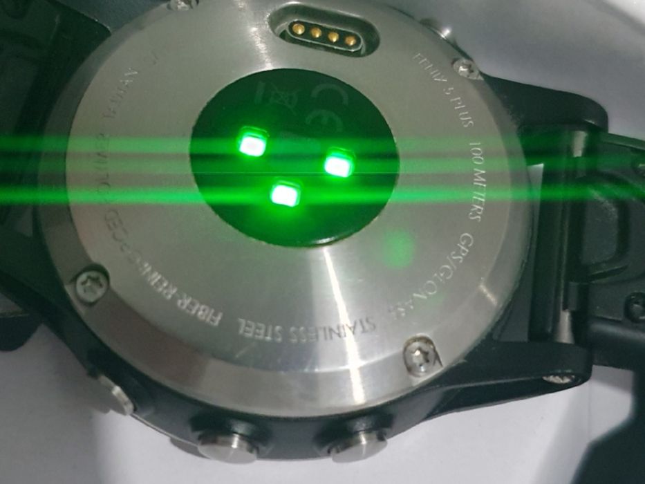 Часовник Garmin Fenix 5 plus