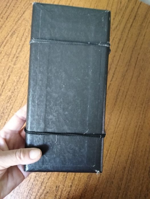 Продам Циркуль советский,   в  кожаном  наборе