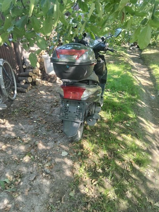 Мопед скутор м8 про