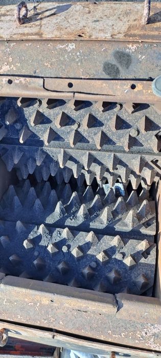 Продам дробилку