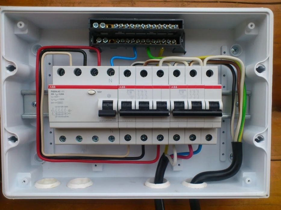 Услуги электрика