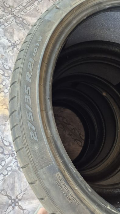 Pirelli P Zero 275/35 R21