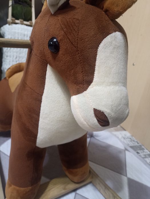 Продам лошадку + подарок