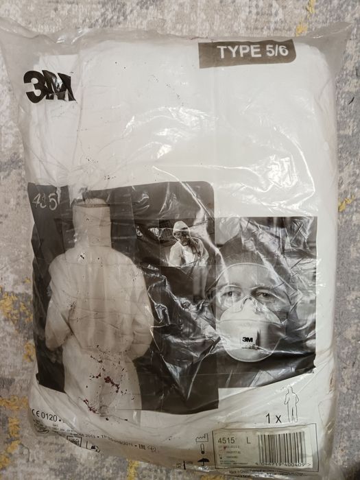 Рукавицы, очки, распираторы