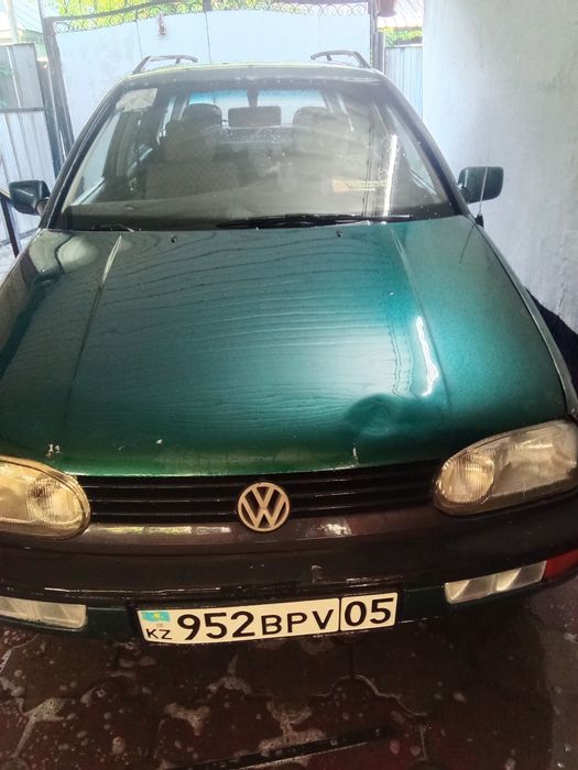 Продам машину Golf 3 пассат.