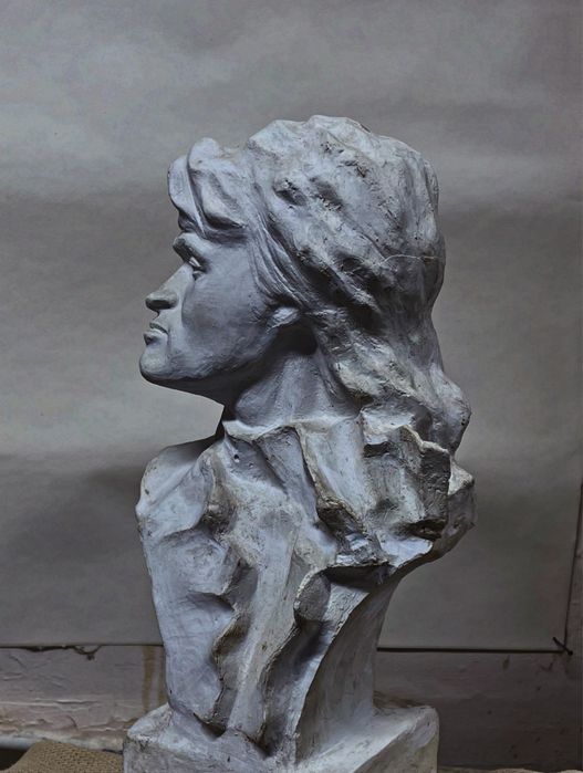 Бюст Виктора Цоя