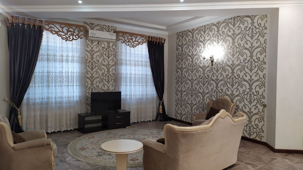 Продается дом 3.9 сотки Ракат Боши_Фасад 17м_бассейн и сауна