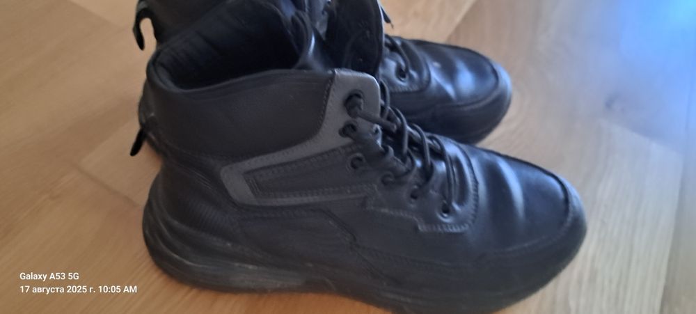 Етік сатылады. Етік