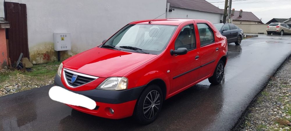 Vând.  Dacia Logan. Full 14 benzina foarte intretinuta