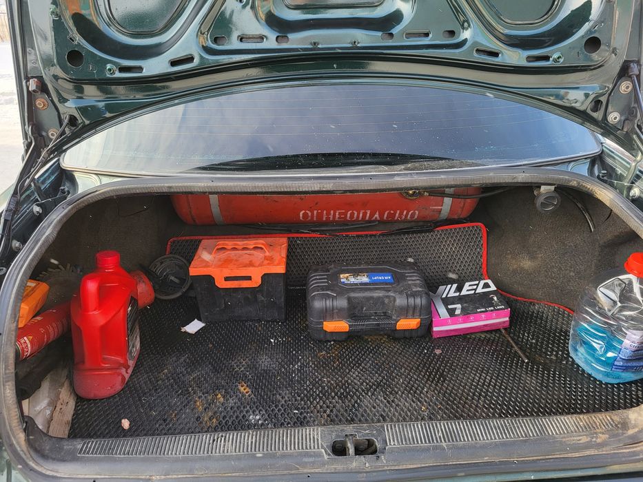 Продам Audi 100c4