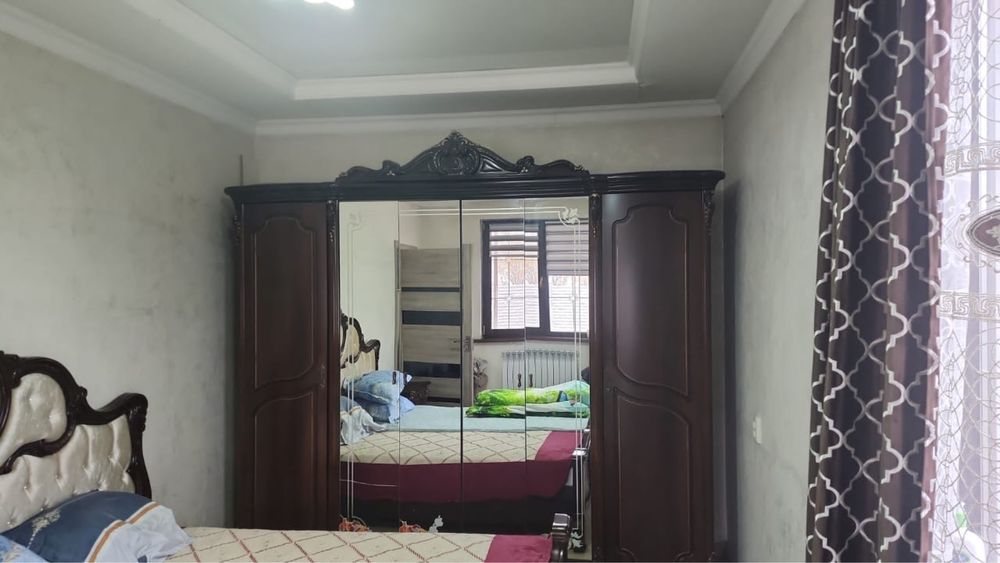 Диван гостинный