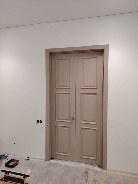 Установка Дверей