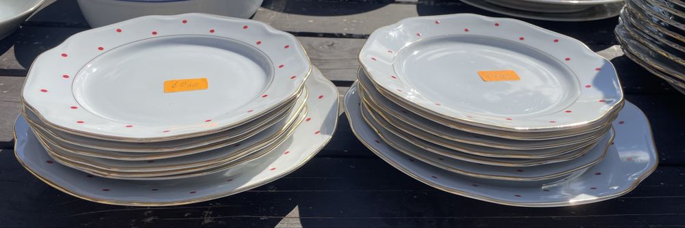 2 порцеланови сервиза