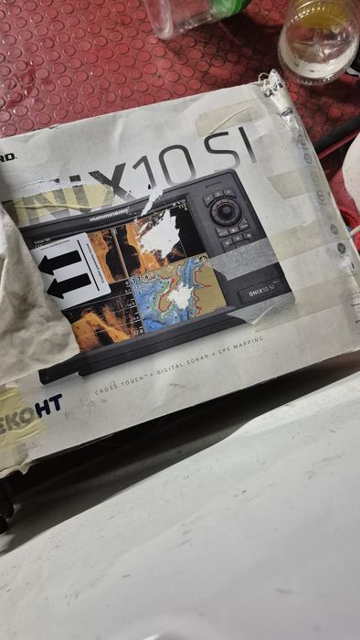 Сонар Humminbird ONIX 10 SI като НОВ +сонда АS 360 XTM