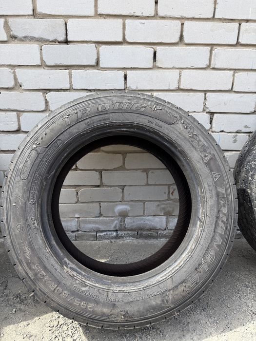 Продам покрышку в хорошем состоянии