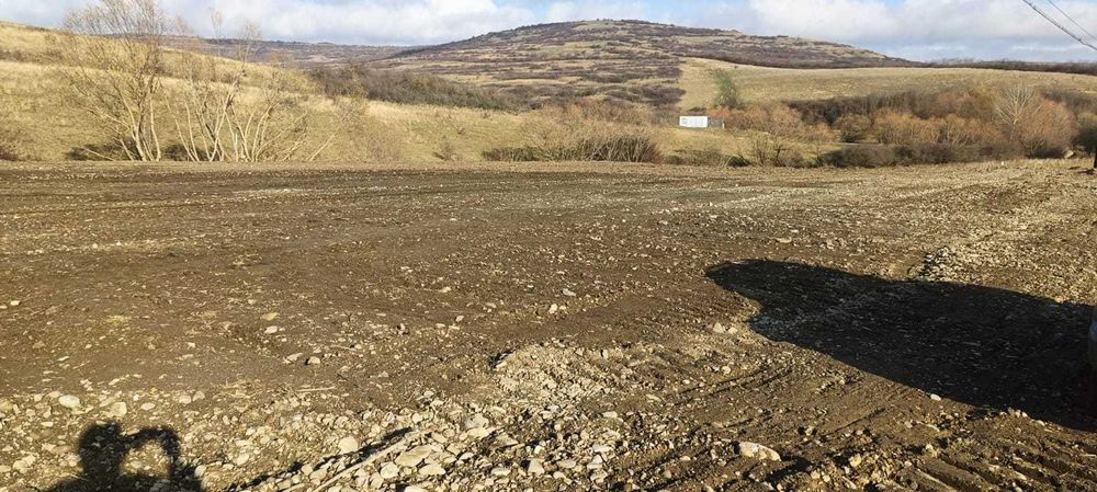 Teren de vanzare in comuna Borsa-Cluj 12656 mp intravilan