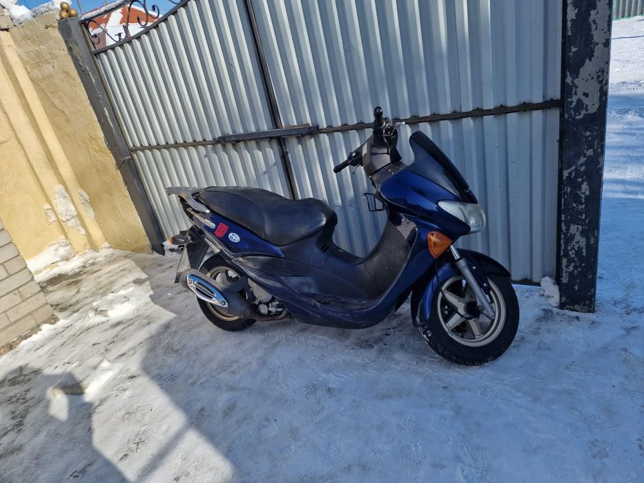Скутер Сузуки Авенис 150