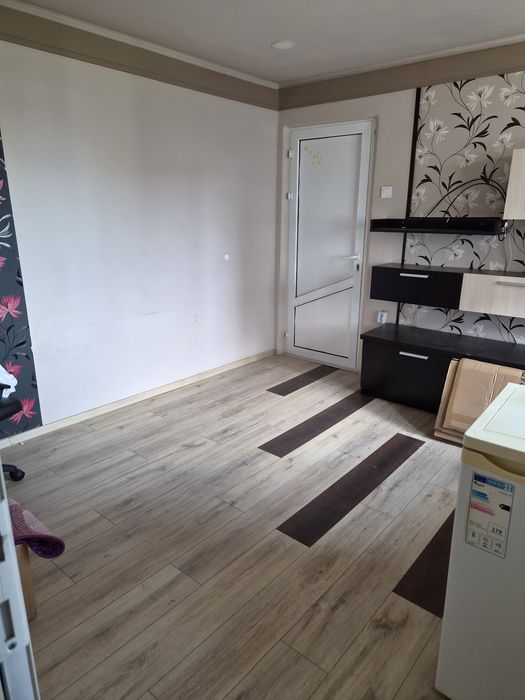 Vand apartament 2 camere