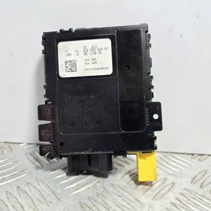 Calculator coloana directie volan Volkswagen Passat B6 3C