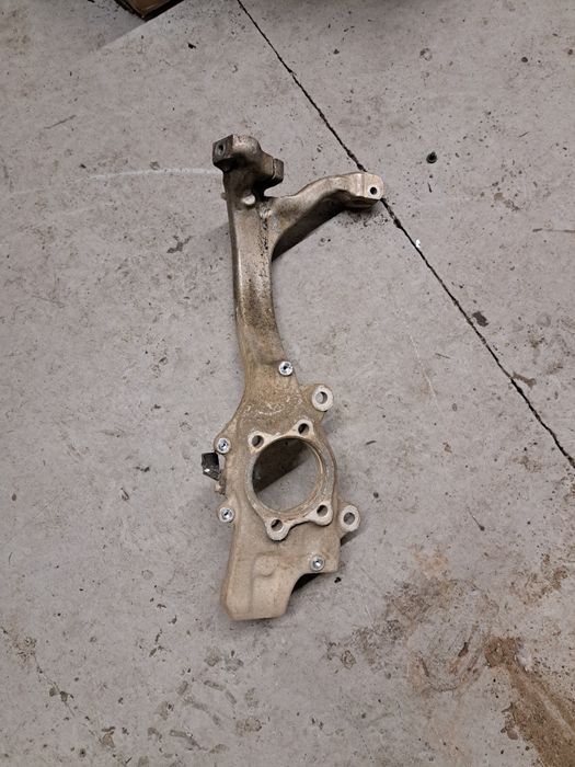 Fuzeta stanga fata audi a6 c6