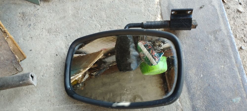 Продам зеркало наружное