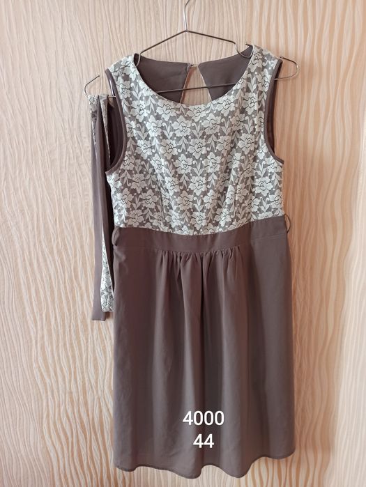 Продам платья для беременных