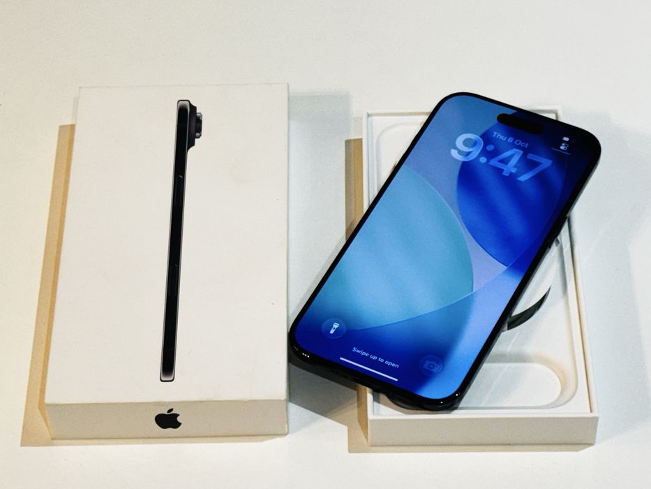 Iphone Air 256GB Black Гаранция 6 месеца