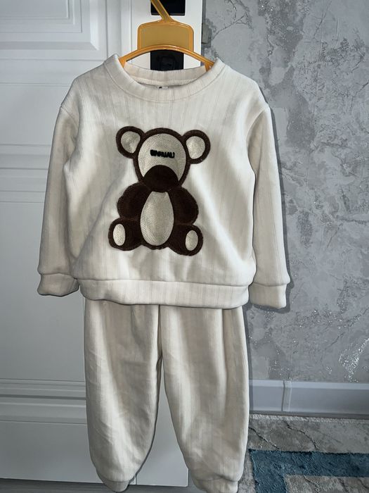 Детский бу киімдер сатыдады