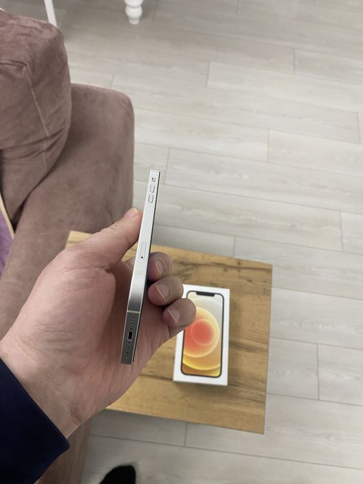 Продается Iphone 12 128Gb Без ремонта