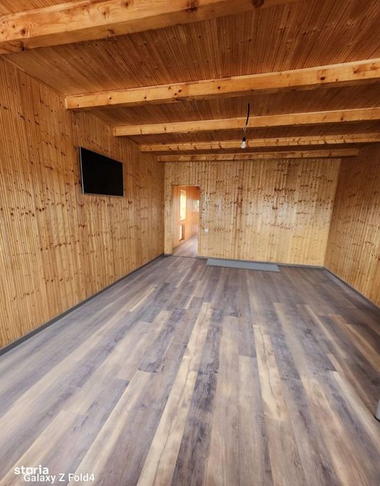 De Vanzare casa zona Cazasu