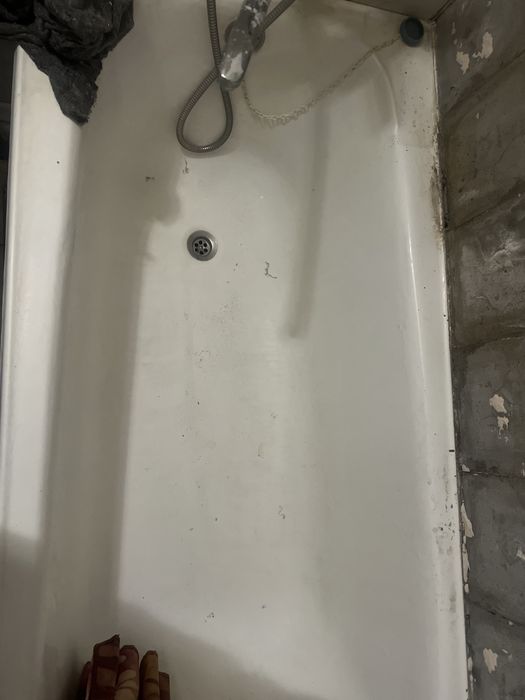 СРОЧНО продаем чугунную ванну !!!