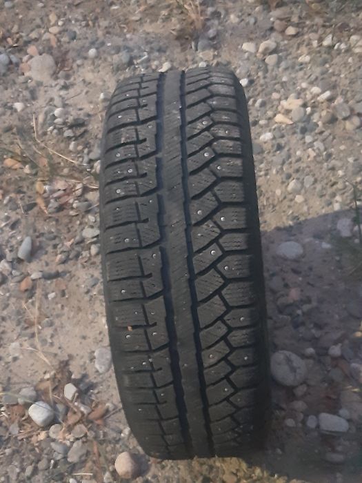 Продам шины с диском 16/215/65